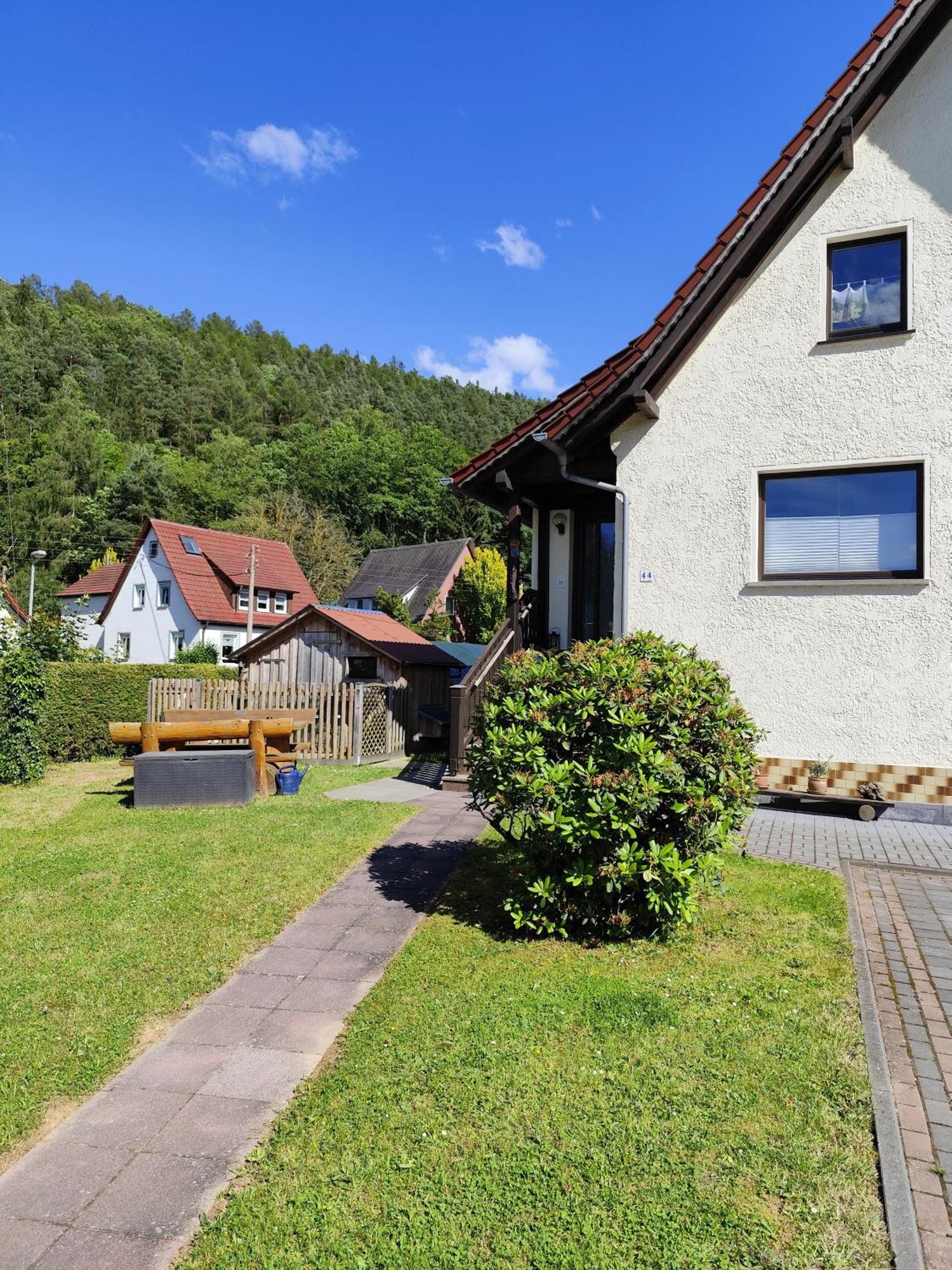 Ferienwohnung Bamberger Mit Wintergarten Schmalkalden Exterior foto